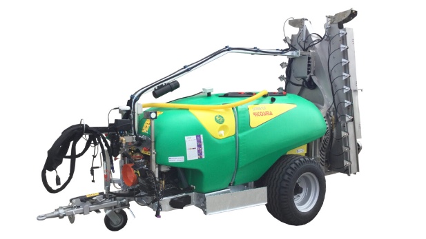 A double sided twin fan air blast sprayer specially designed and tested for macadamia, avocado and any other tall plantations. 1000 - 5500L capacity.